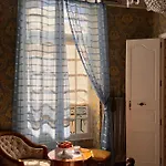 Guest house Chez Les Artistes Servian