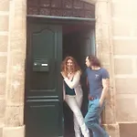 Chez Les Artistes Gæstehus Servian